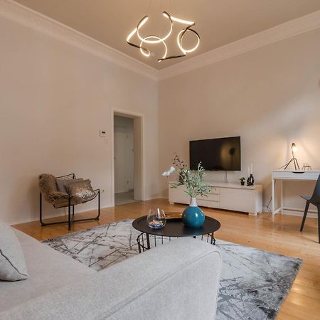 Business Apartment Wiesbaden Exterior foto